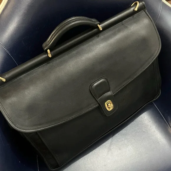 Vintage Coach Court Top Handle Bag 5285 Black USA Turnlock Full Grain Leather - Picture 8 of 16